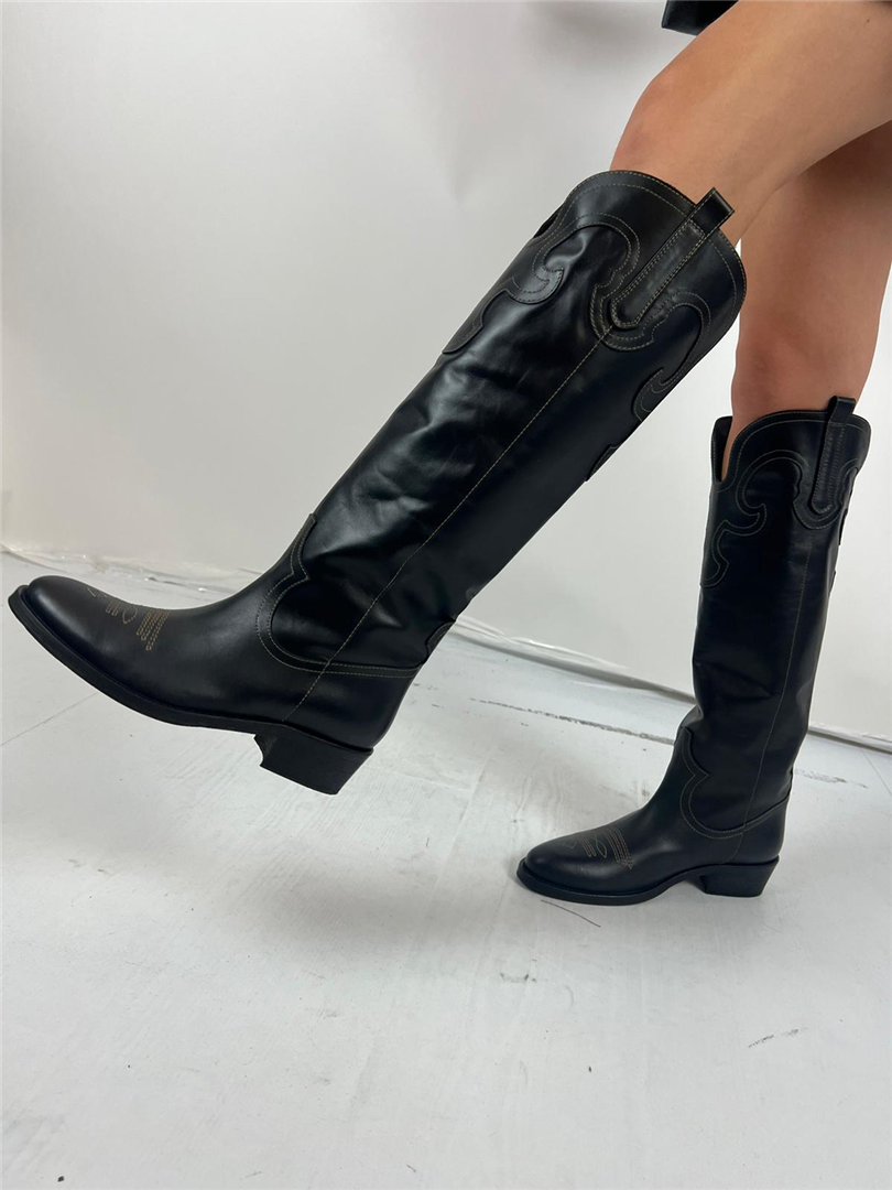 Texano Alto Con Ricamo A Contrasto - Via Roma 15 cod. 3984 main:sha1=b79fcf984ec5324e2e539617800b762f67272a7f