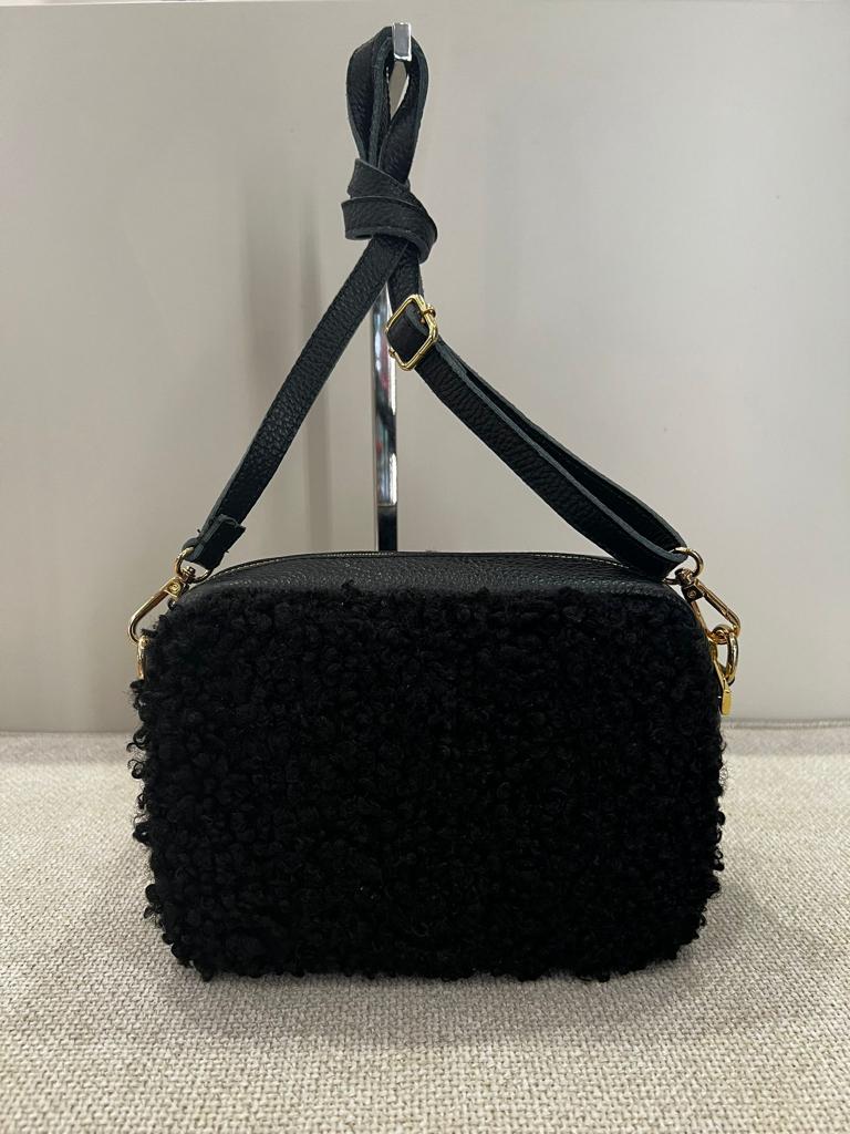 Borsa Bauletto Teddy Con Tracolla In Pelle - Divisione Chickster's cod. M3507 main:sha1=03cc34e4fd4104ac99b8bb906fc70f017db90eb4