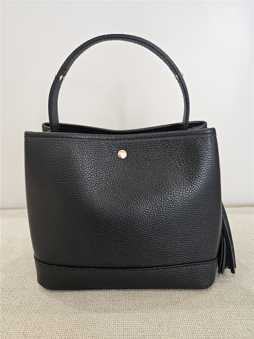 Borsa Chicksters In Pelle Con Tracolla Lung. Cm 25 /alt.22 - Divisione Chickster's cod. M3537 main:sha1=f78eb22e75d58bdee292cadde44e8e7d0eeaa9e0