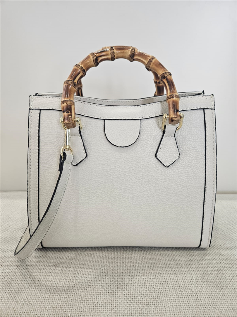 Borsa In Pelle Grande Con Manici Legno Cm 28 X Cm 24 - Divisione Chickster's cod. M3529 main:sha1=ed7991bd4a5fac1d117066b3be100d99f4b4c1d0