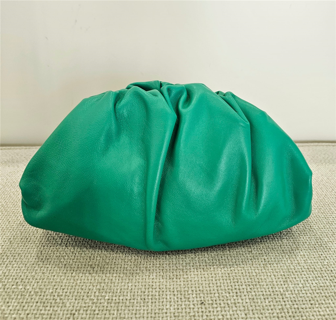 Borsa Pasticcino Piccola In Pelle Con Tracolla Dorata - Divisione Chickster's cod. M3541 main:sha1=d6f51012eb30894b429a64b7ae8917f2e2f146de