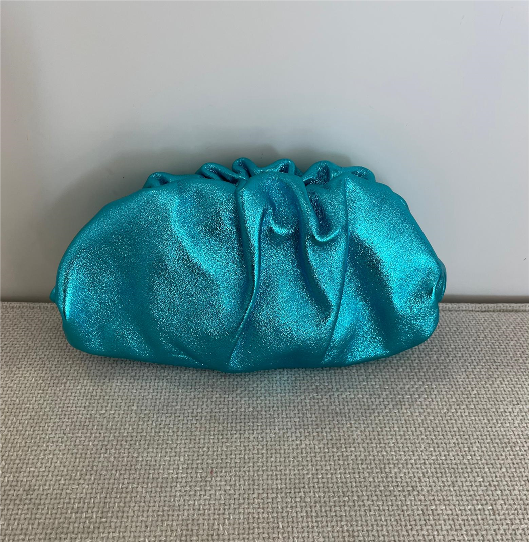 Borsa Pasticcino Piccola Laminata Con Tracolla Dorata - Divisione Chickster's cod. M3540 main:sha1=b880007aa91ab05f0172236672ff2d39a03dd904