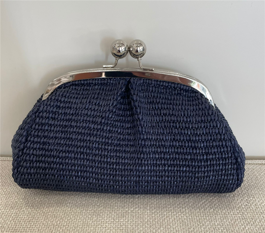 Borsa Pasticcino In Rafia Piccola Con Tracolla Lung. 24cm H 13cm - Divisione Chickster's cod. M3545 main:sha1=22424988334dad4ab0b65c627c1a8731b8a69e1c