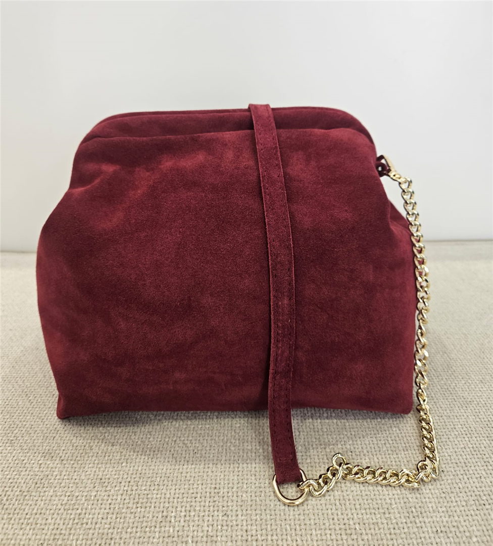 Borsa In Camoscio Con Tracolla Dorata Lung. Cm 26 H. Cm 22 - Divisione Chickster's cod. M3559 main:sha1=e48372ae53338651143ba75edafb50f7899954f1