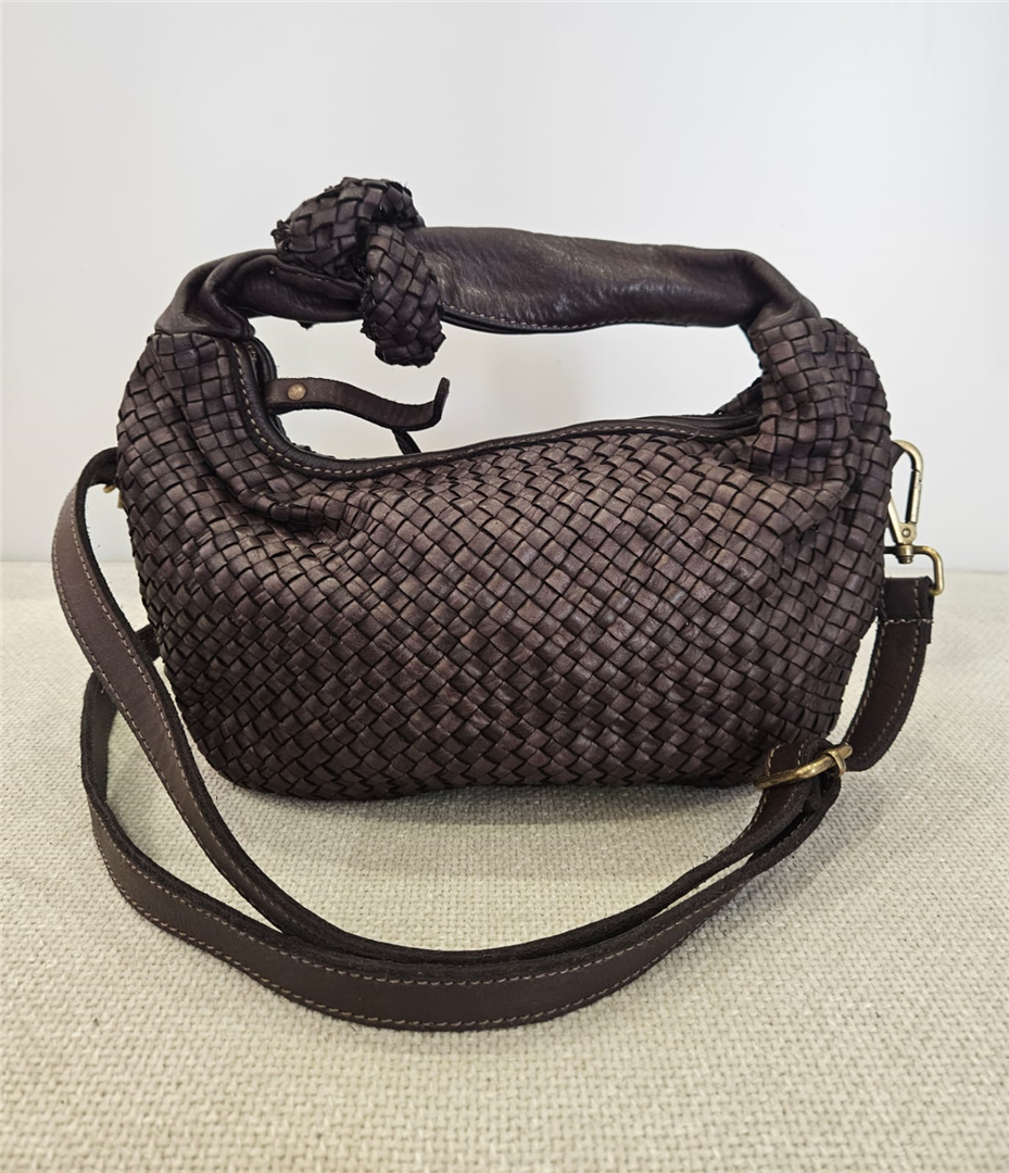 Borsa Pelle Intrecciata Piccola Lung. Cm 26 H.cm 16 - Divisione Chickster's cod. M3557 main:sha1=6ddef777b17112fa645192592ffbec22bc06abd6