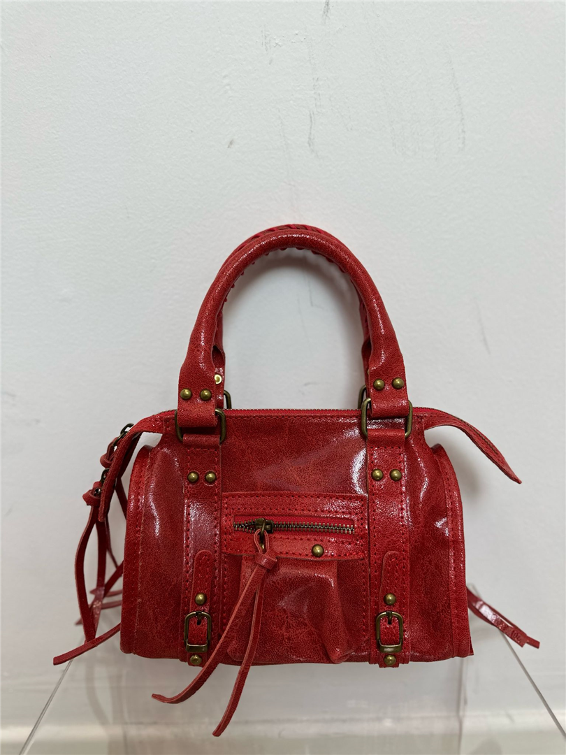 Borsa In Pelle Con Tracolla - Divisione Chickster's cod. M3516 main:sha1=2d5ae99f6bd9005f1d4383ad9b07645bdc11bd11