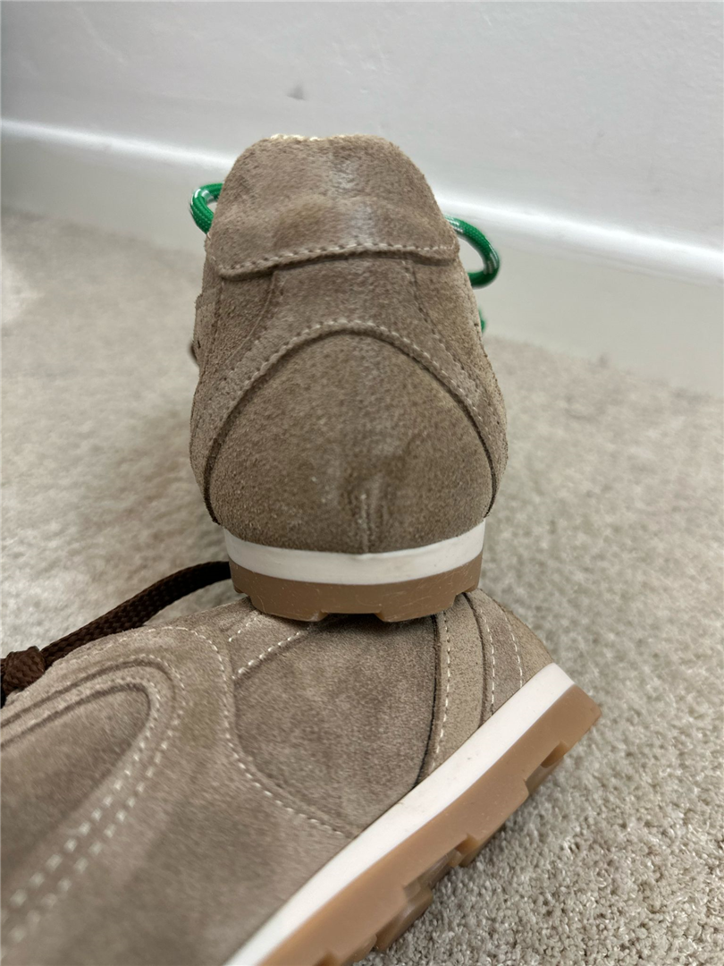 Sneakers In Camoscio Con Lacci Bicolore - Via Mondana cod. CLARA main:sha1=6fc8d67dbf1f56d7978d684e088ac41f799bc9ef