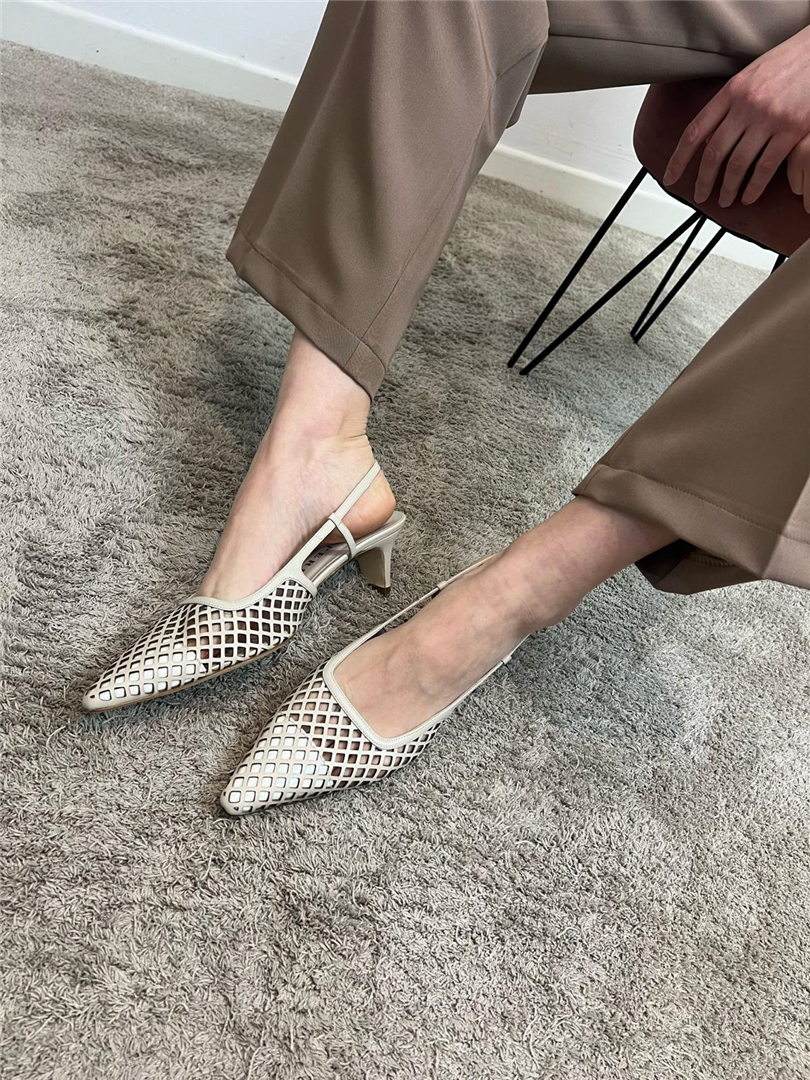Slingback In Nappa Forata - Prosperine cod. 2619 main:sha1=25b1ac71864f462792e983ef89248bc3e5d74b88