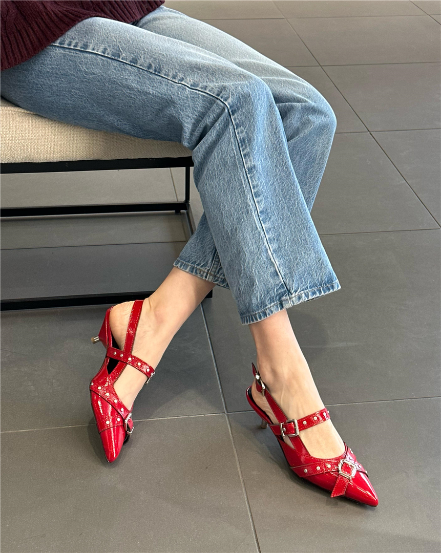 Slingback In Vernice Con Fibbie E Borchie - Via Mondana cod. CLO3 main:sha1=ac74f2528492ee22052b4e188718b19036ae766c