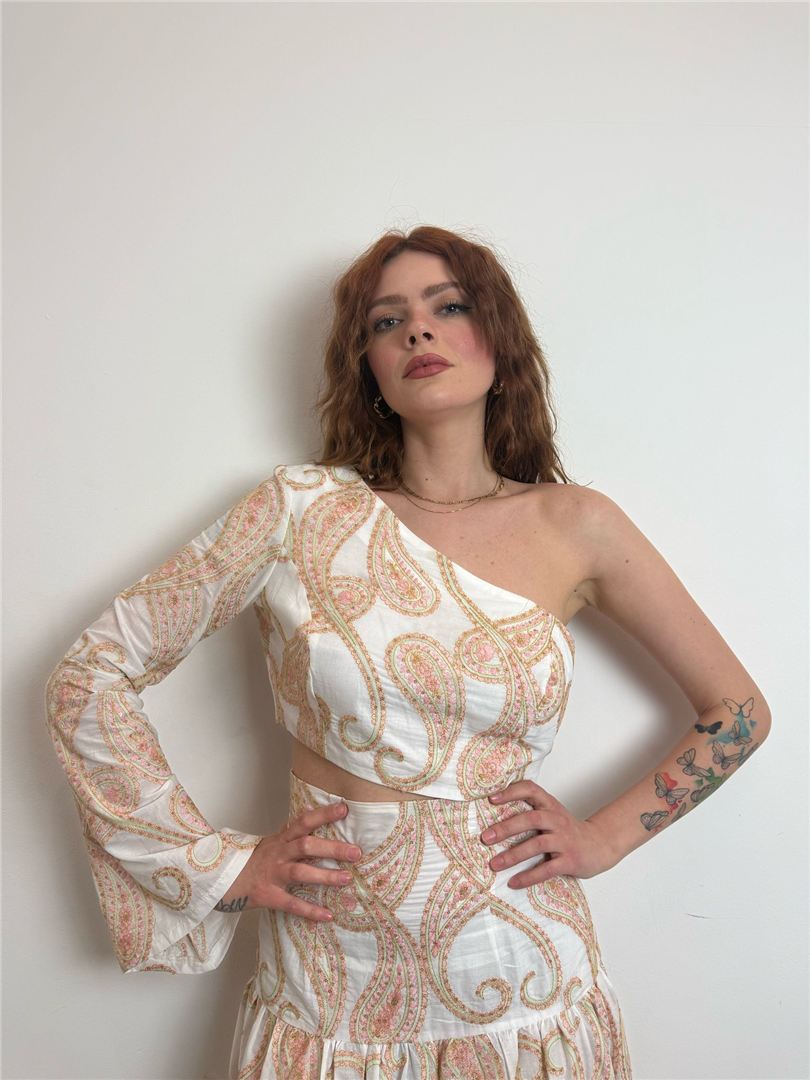 Camsmir_top - Bohemian cod. CA179 SS25 main:sha1=4e38b40e10bd1b9681dbca15525dd3e0920f6421