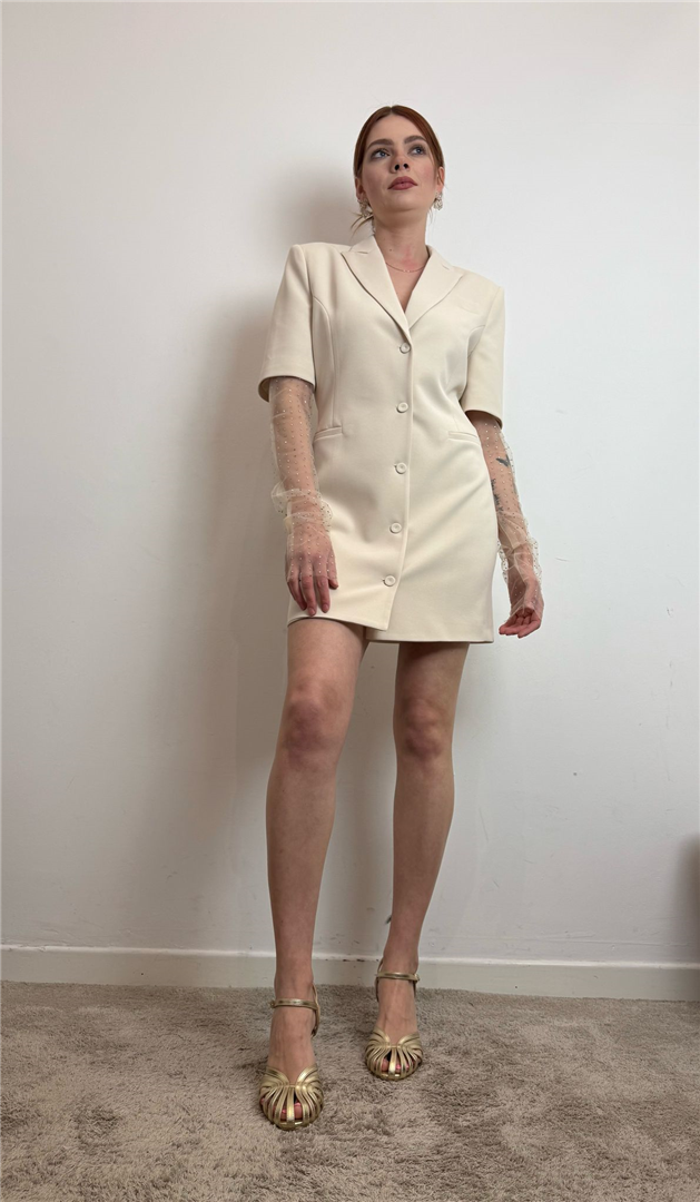 Vestito Corto Abbottonato Con Revers E Guanti In Tulle - Imperial cod. AFLAJAW main:sha1=5563b13bdff5a5f4b3cf46d40e5cb33be813eacc