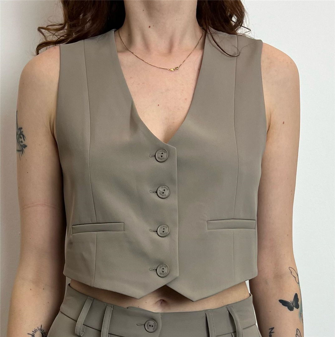 Gilet Con Bottoni - Please cod. L975FF07M main:sha1=8ddaf124084e2091db19c9aedb4c73a0f1514bf3
