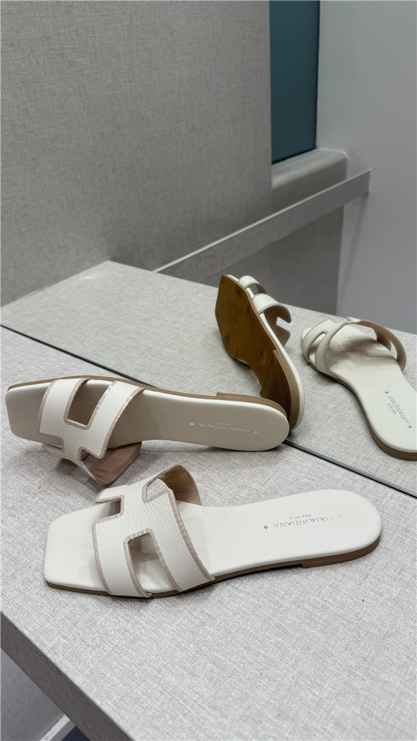 Sandalo Con Fascia Bi Color - Via Mondana cod. CRISTINA main:sha1=dac6c7354c14f87faacbcd3c20a278618128aa16
