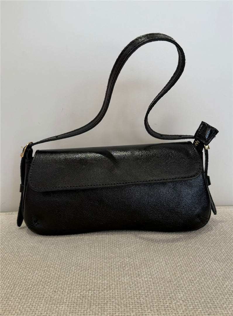 Borsa Da Spalla Vintage In Pelle Laminata Lung. Cm25 Alt. Cm 12 - Divisione Chickster's cod. M3581 main:sha1=1eb78700c7d6bed1c721cc955a3b28fe6d3fc0b8