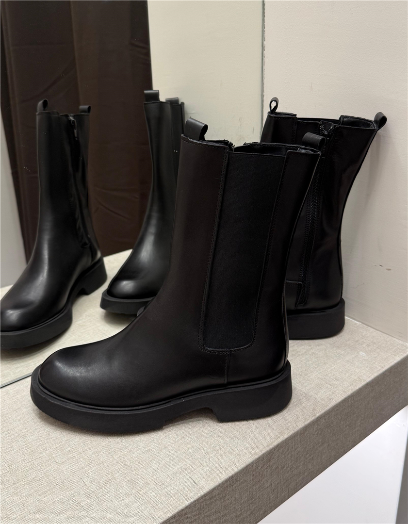 Beatles Con Zip Interna Pelle - Via Mondana cod. VMD007 main:sha1=3e01c29b256713bdf8528d5c3ed7f73d7187d340