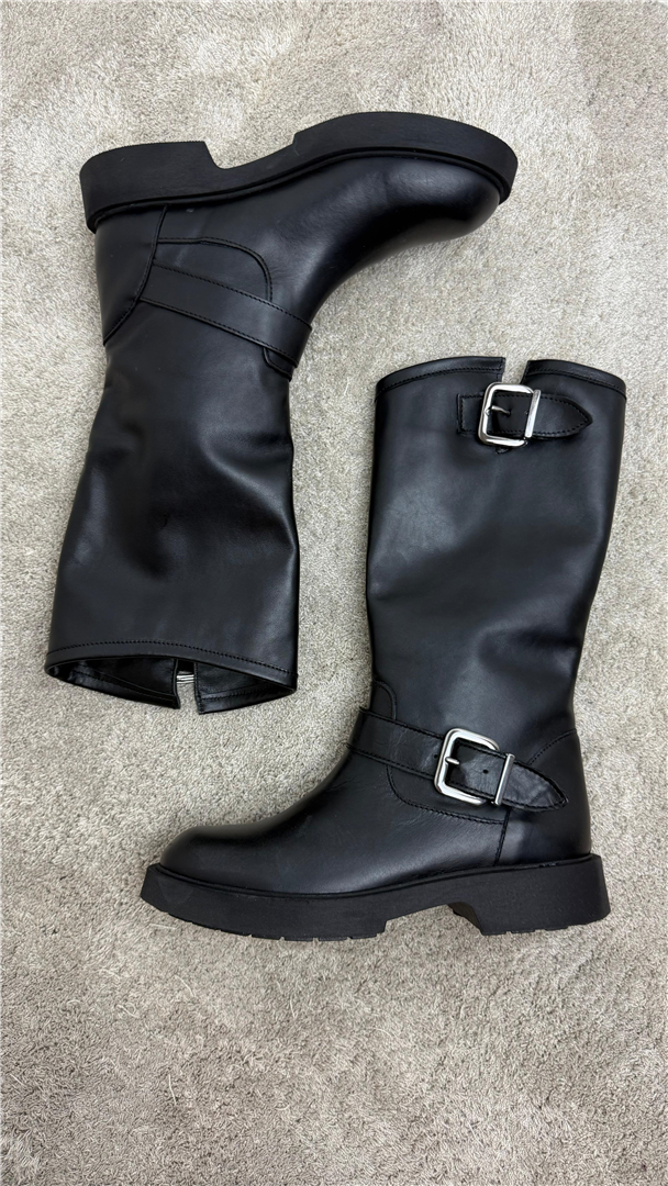 Biker In Pelle Con Fibbie - Via Mondana cod. VMD001 main:sha1=ad8d6261d6d4a89d0fc553a1bfaaf4fbbc405abf
