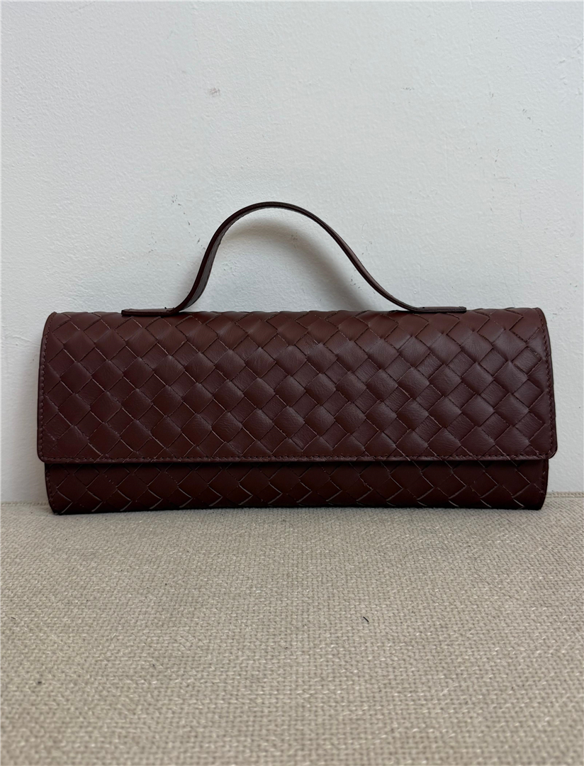 Borsa In Vera Pelle Intrecciata Con Tracolla Lung.31 Cm. Alt. 14 Cm - Divisione Chickster's cod. M3584 main:sha1=50fe6d4cb519ba23a96699f6616b7bb12edda1e6