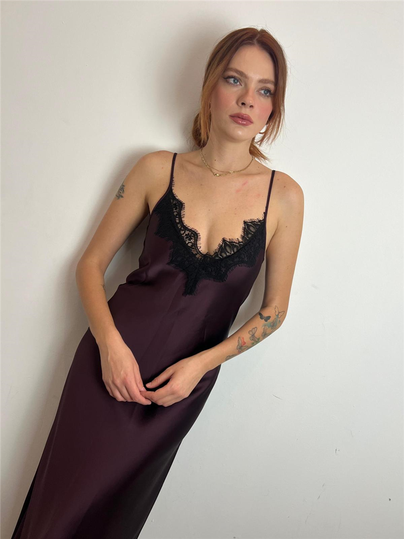 Abito Lungo Con Spalline E Pizzo Scollo A V - Imperial cod. AFVJKBA main:sha1=851fe9b611622e4fdb2fbe67f98493c59ada4b59