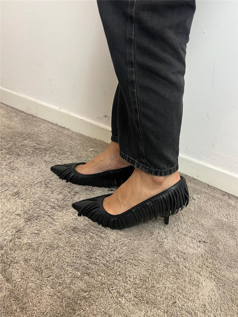 Decollete In Pelle Con Frange Tacco Cm 5 - Shana cod. TED 896/50 main:sha1=4135010d58a76c8ebfbade16c1992dd8d7ae74f6