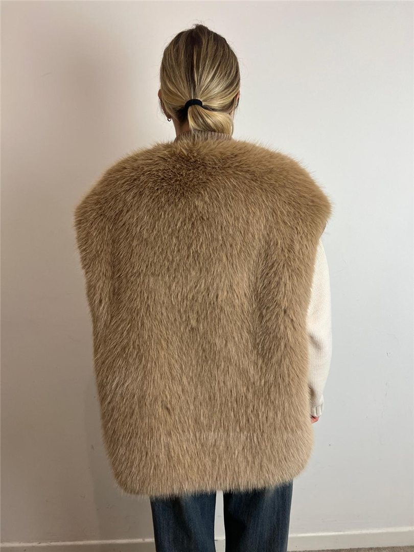 Gilet Ecopelliccia Con Orli In Maglia - Souvenir cod. S38M0107 main:sha1=0965304e16b29b489eb0609cc83b3a1e3a10bfb9