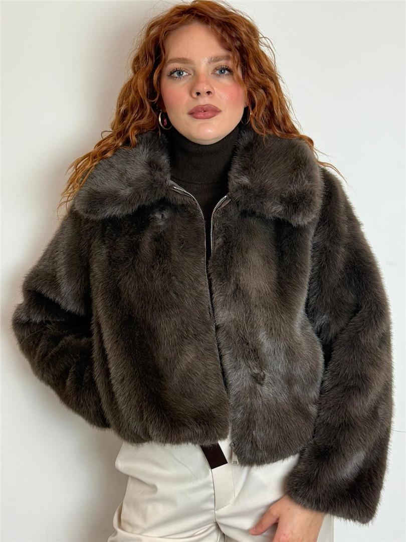 Manteau shonna In Ecopelliccia Grace & Mila - Grace & Mila Paris cod. FW2519019 main:sha1=4ecbc1e7704e2fab2fdd68d43f969066ba50a8c3