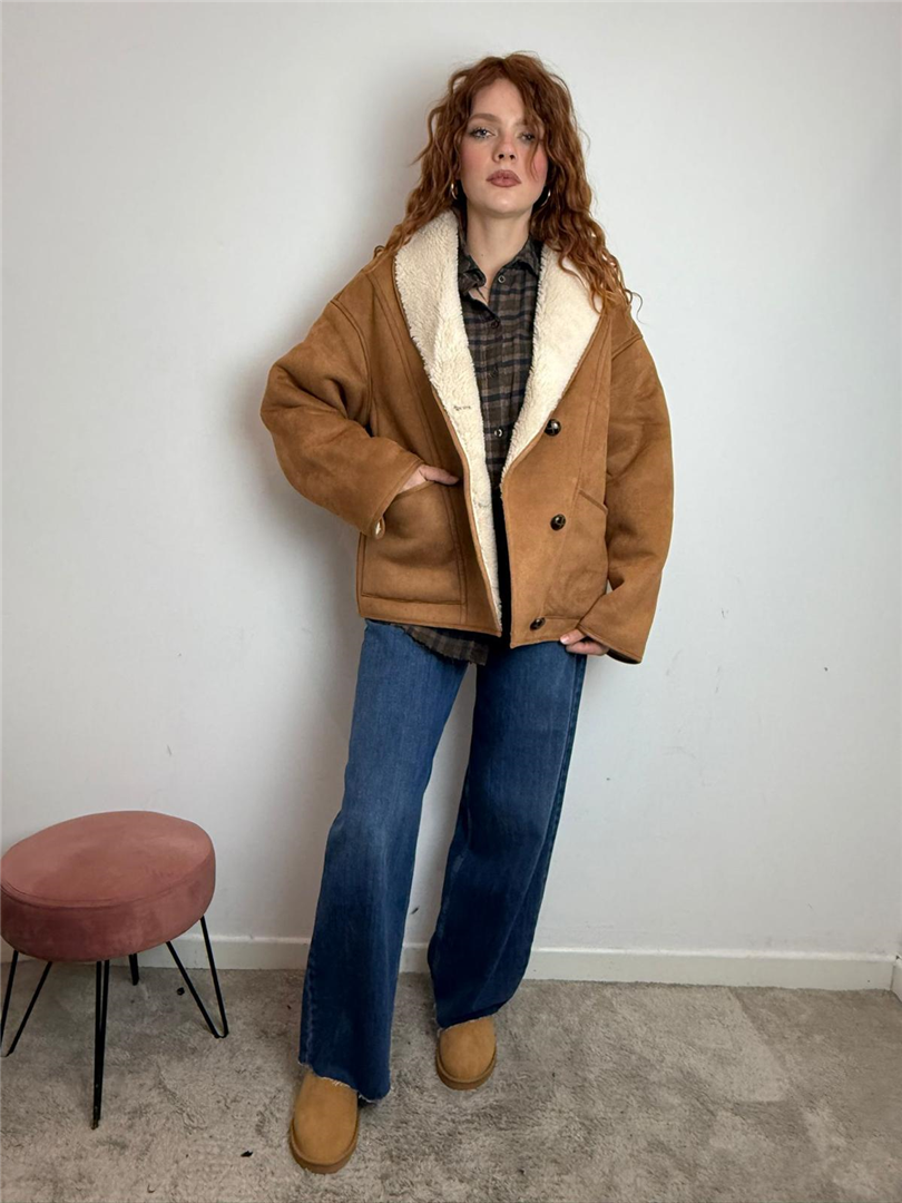 Ecomontone Swan Beige Di Grace & Mila Stile Unico E Versatile - Grace & Mila Paris cod. FW2519007 main:sha1=90140477725d882bac8060e16f857ddda0ca5f5c