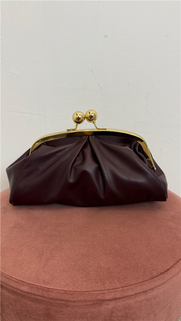Borsa Pasticcino In Pelle Con Chiusura Clip Clap E Catena Dorata - Divisione Chickster's cod. M3590 main:sha1=c57f4f99c6fc72dbc9126bd51425dea92201a83d