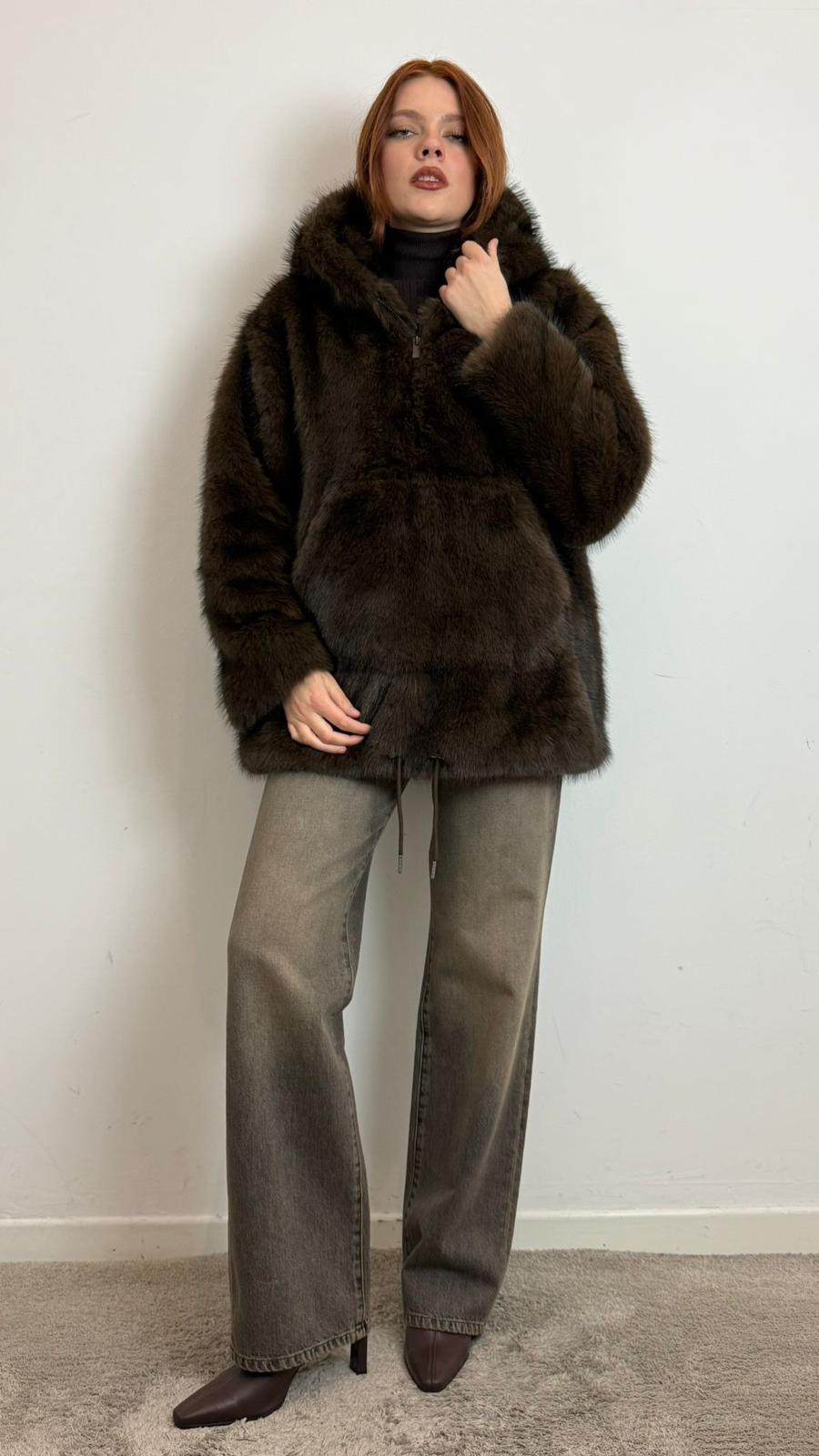 Ecopelliccia Oversize Con Cappuccio E Marsupio - Vicolo cod. TF0405 main:sha1=8dab54a308dbbe8dea5596b80a23769ca4579a94