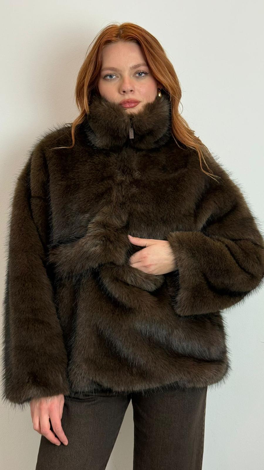 Ecopelliccia Con Tasca Marsupio - Vicolo cod. TF0355 main:sha1=30fff5b934cf15fb069a7136a51e1e345195dd60