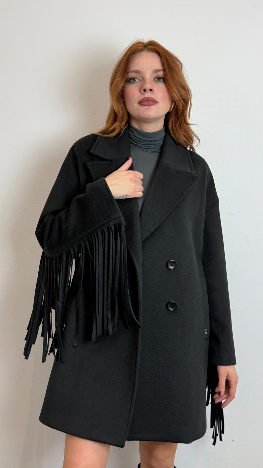 Cappotto In Misto Viscosa Con Frange - Souvenir cod. W38S0256 main:sha1=bd77b84f5ad07f04f620e5b0d21cbe9a5268673e