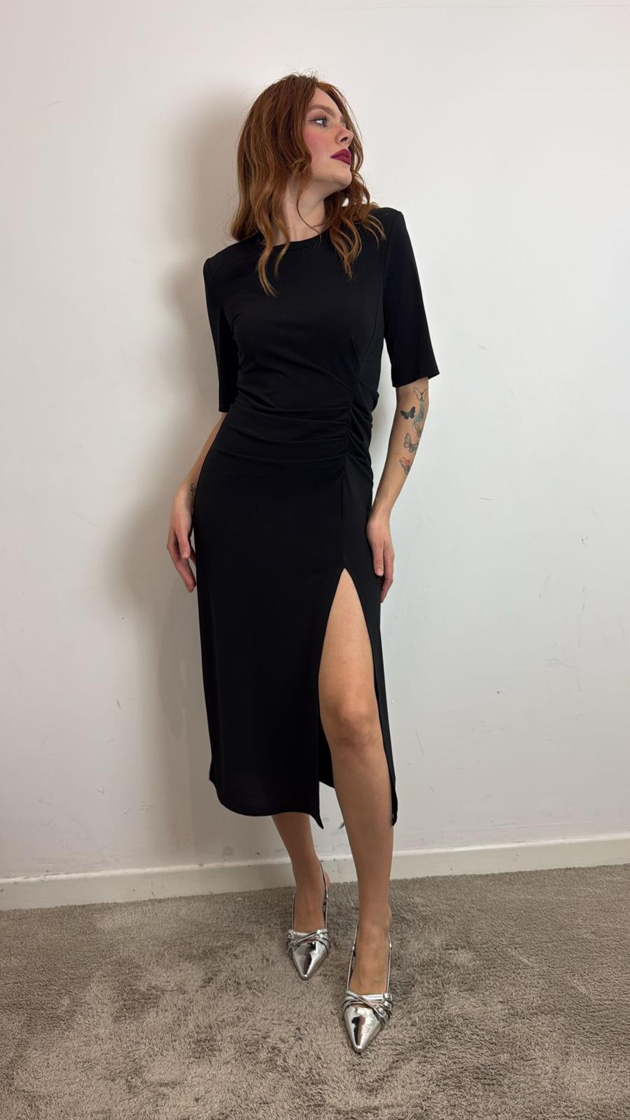 Abito Girocollo Midi Con Drappeggio E Spacco Laterale - Vicolo cod. UF0136 main:sha1=e9c44e510580f3f3493fc17cd2e4310c5a7d376e