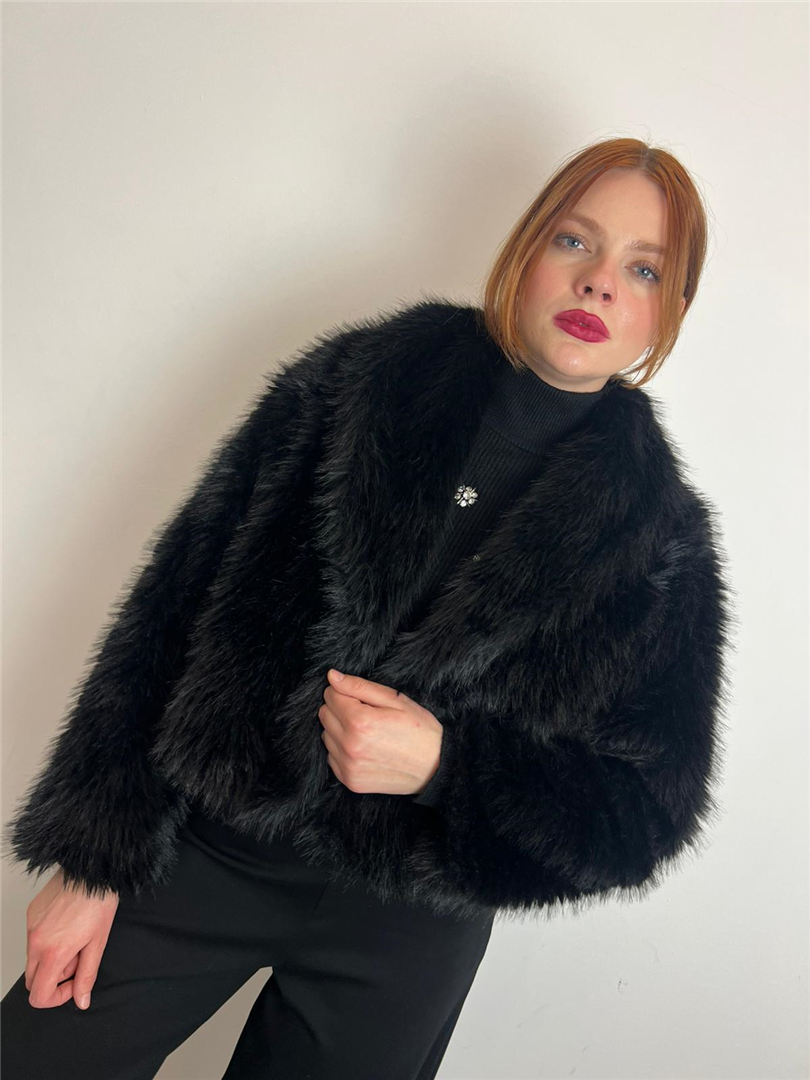 Pelliccia Corta Collo Sciallato - Haveone cod. KDY_P035 main:sha1=75a3fa42ae1d494322ba13e3f1c80718fb2f114d