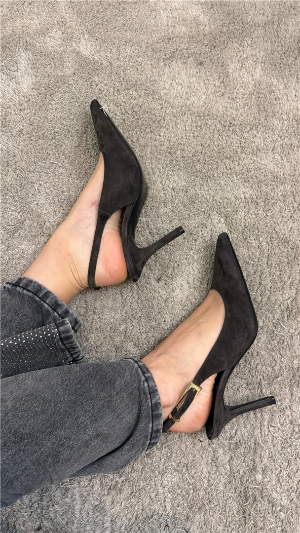 Chanel In Camoscio Con Cinturino Laterale Ovyè Tacco Cm 9 - Ovye' cod. 25/AT690CAM main:sha1=edcfa363ae22d55fb46858103505eee944051121