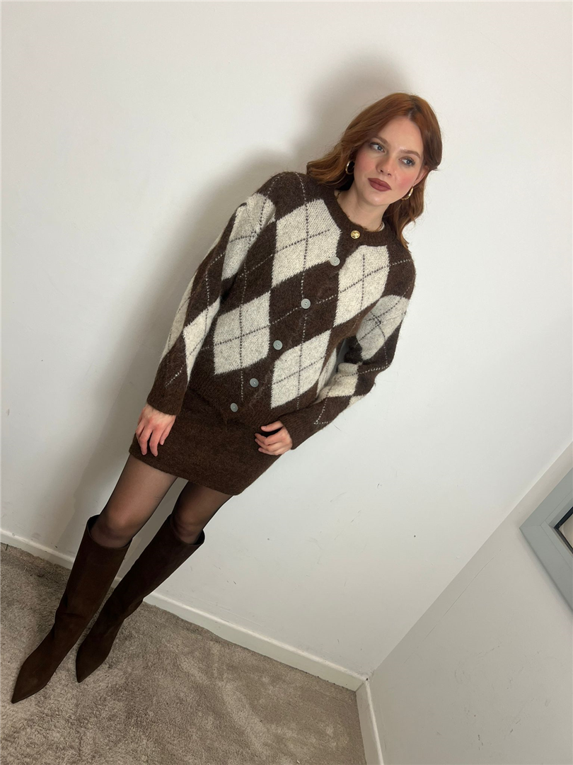 Completo Cardigan Fantasia Rombi E Gonna In Maglia - Vicolo cod. 55260F main:sha1=66de2db7133df92fc388ee356f1f169a68c5d7c5