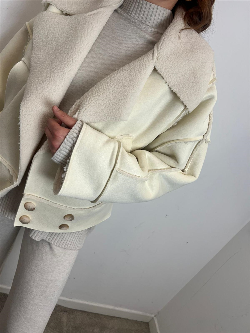 Montone Cucitura A Vista Taglio Vivo - Haveone cod. KMA_P090 main:sha1=36d7911074d33b53f10c60023418fcbcf3ae148d