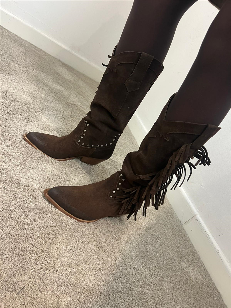 Stivali Texani Donna Frange E Borchie - Via Mondana cod. 1050CAMOSCIO main:sha1=8b7e778aee4a45b8655ed59d893433f1411078b1