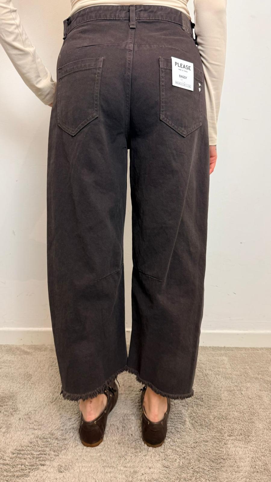 Jeans Baggy Donna Wide Leg Antracite Con Orlo Sfrangiato – Fit Morbido Vita Media - Please cod. P2SGDLNCCC main:sha1=c2f8c5c67f66d0e94fb5e2d2e23725f53fceb964