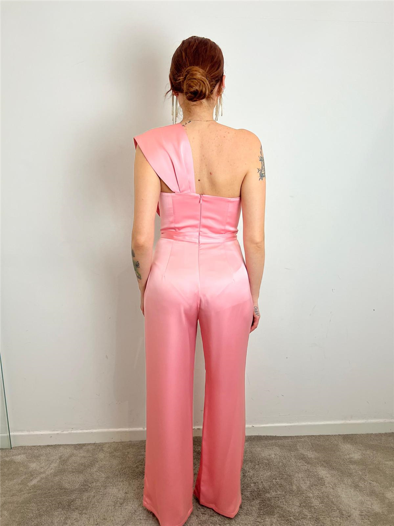 Uta Monospalla Con Volant Laterale E Pantalone Fluido - Silence Limited cod. TU676 main:sha1=d23edff7e2944419591d9b7098fbca02457a9ee6