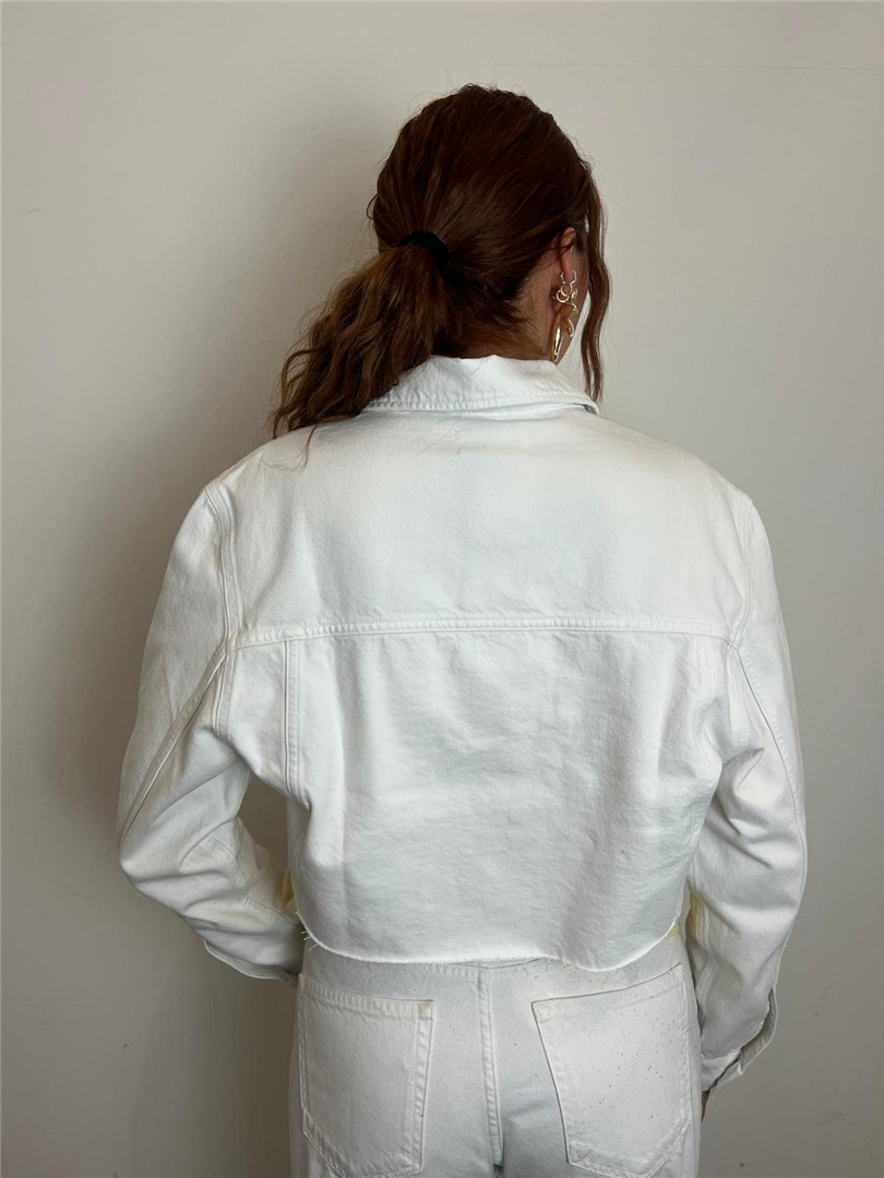 Giacca Crop Denim Taglio Vivo - Vicolo cod. DAB5274 main:sha1=fe7a2cf3d4f6a3213a4718a10112f2090e657b68