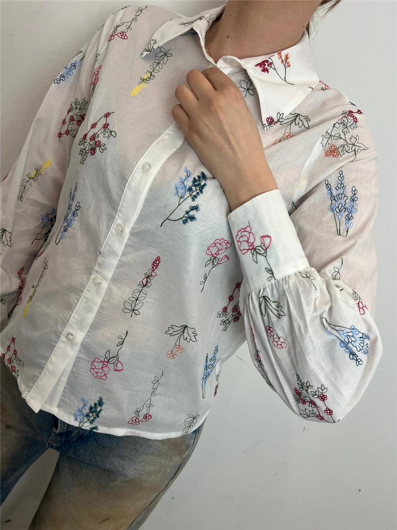 Camicia Con Ricamo Fiori - Vicolo cod. TAB1263 main:sha1=7b0dd05180d33ccfb87c32120c384a1b16b78bc4
