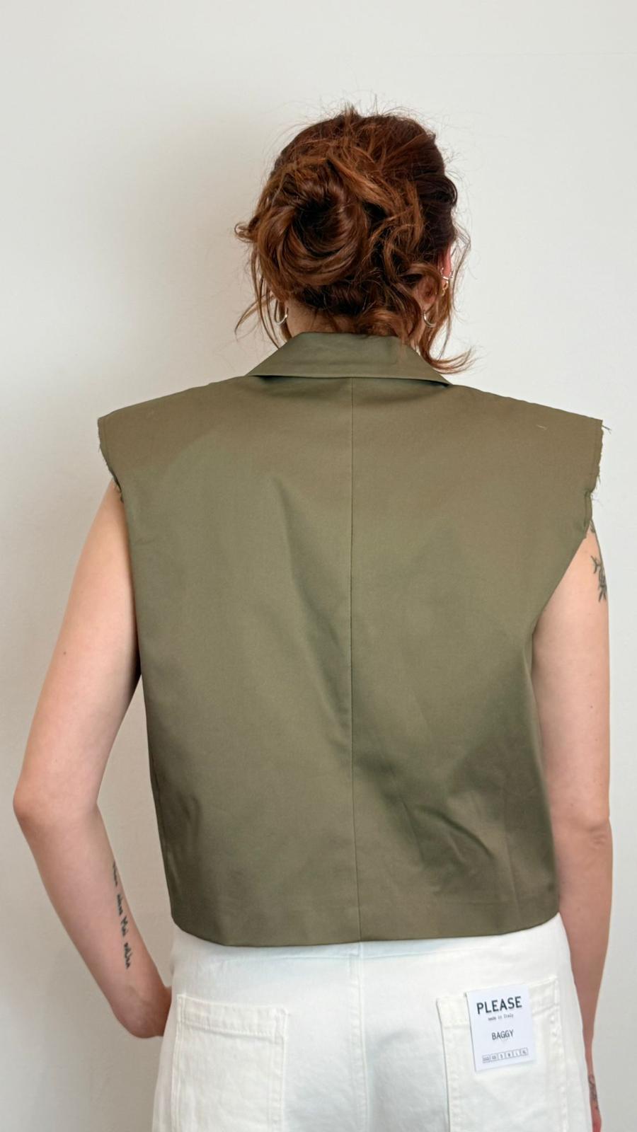 Gilet Over Crop Con Spallina - Vicolo cod. TAB0505 main:sha1=659c414a087f308e25b3d93307e93ee050754b46