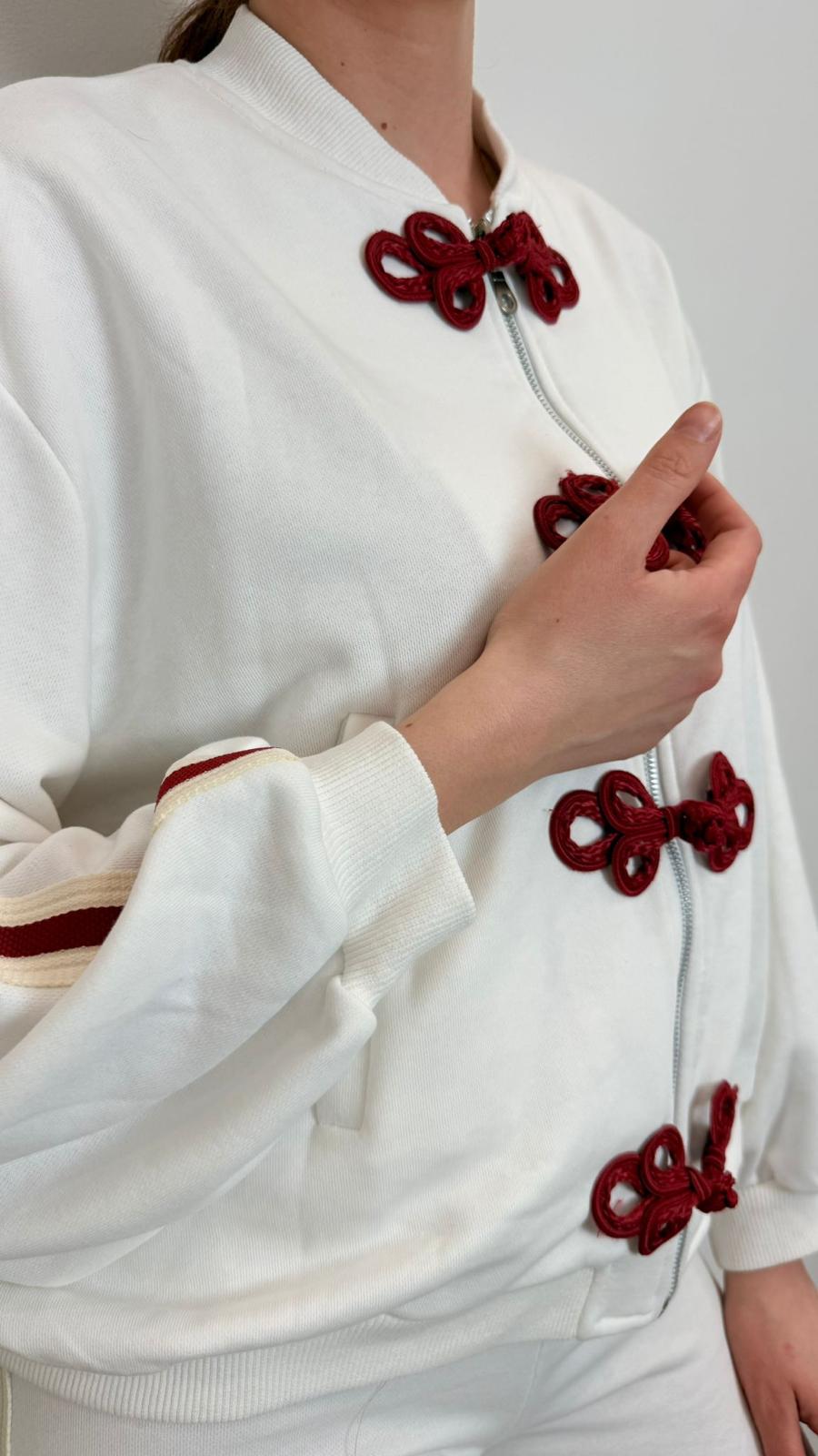 Felpa Con Zip E Apllicazioni Decorative - Vicolo cod. RAB0391 main:sha1=d6d378cef4da9fa9db40ee81d8a17337f30df1ea