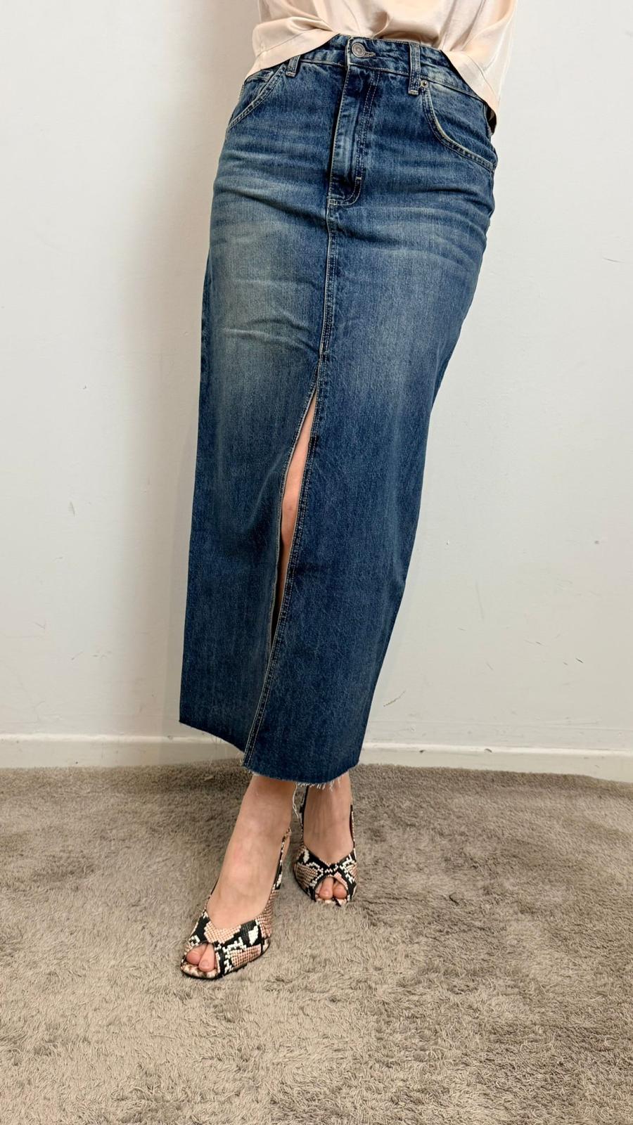 Gonna Denim Con Taglio Vivo E Spacco Frontale - Vicolo cod. DAB5005 main:sha1=7f7a947e84a1d27346d370d874cc0504cd3ec7f5