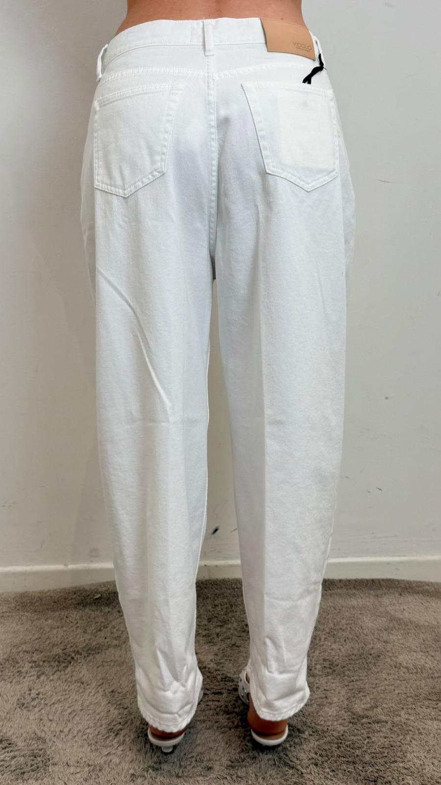 Jeans Laila - Vicolo cod. DAB5225 main:sha1=4789cfe281ab0ac3e52e353cd9f63e8b0237de05