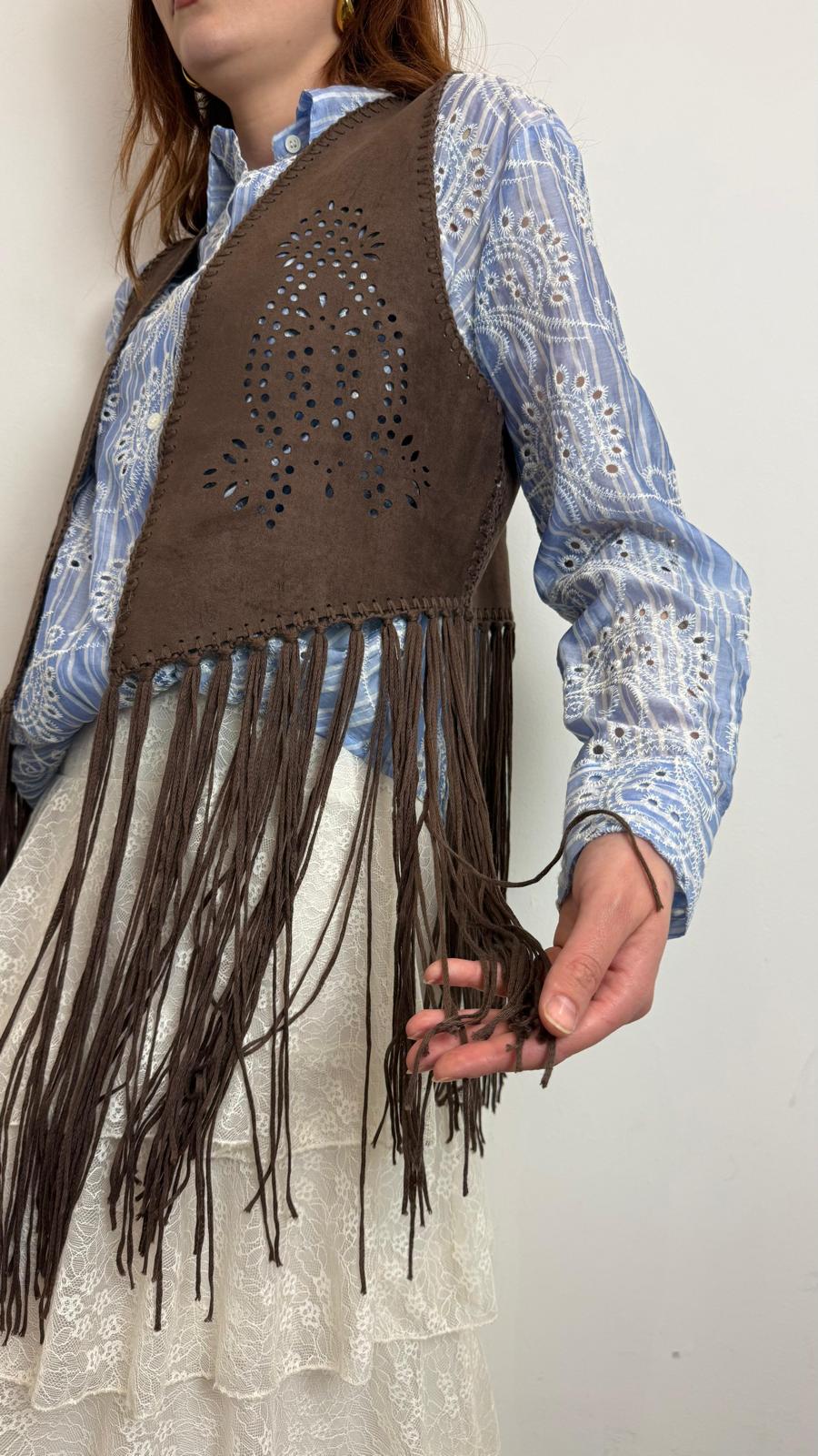 Gilet Ecosuede Con Frange - Vicolo cod. TAB1435 main:sha1=40b938257dbdbdefd109a7c9014e6bd02b1d9dfe