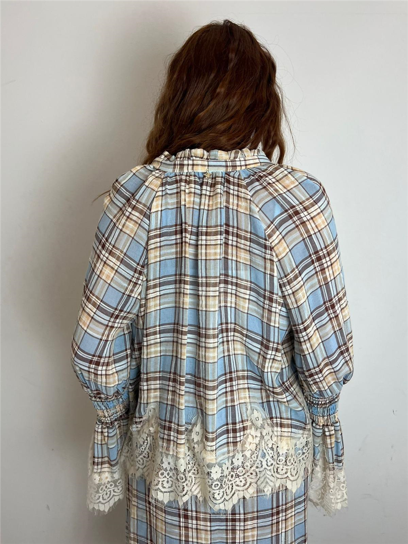 Blusa Scollo A V Pizzo Sul Fondo - Souvenir cod. M39F1077 main:sha1=a5dc39f9cc998d919760f9c6d664f032470de730