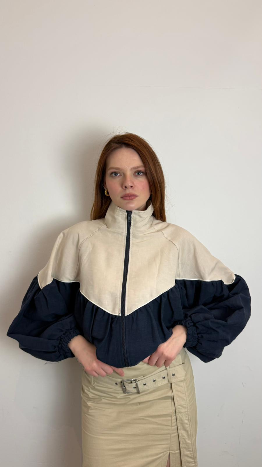 Bomber Con Elastico In Fondo - Souvenir cod. F39X1308 main:sha1=76f350f96e8e6be3c1becb861e93a2ef54402e7b