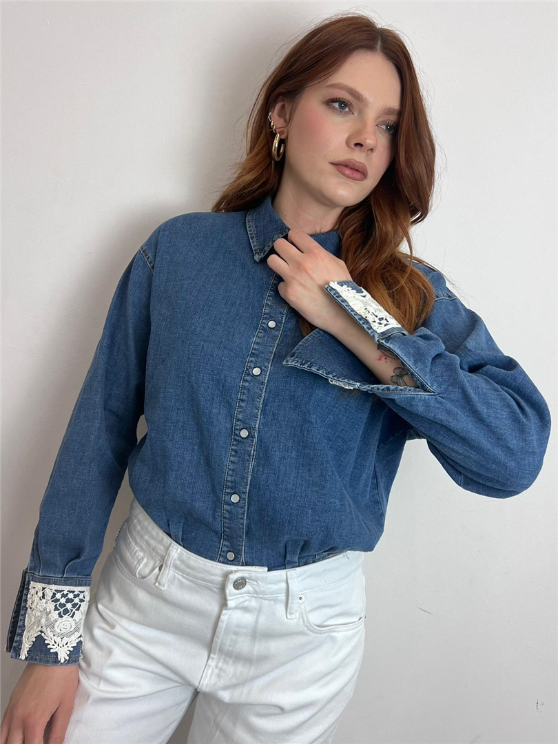 Camicia Denim Con Ricamo Sul Polsino - Vicolo cod. DAB5374 main:sha1=47f5a8fa93fc225d0ef98746a70a02869c6e665f