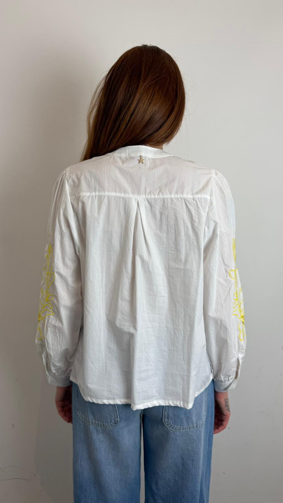 Camicia Con Ricami - Souvenir cod. D39V1104 main:sha1=86ec9ef04ff623095fcf11ddf8a4cb3297f87a70