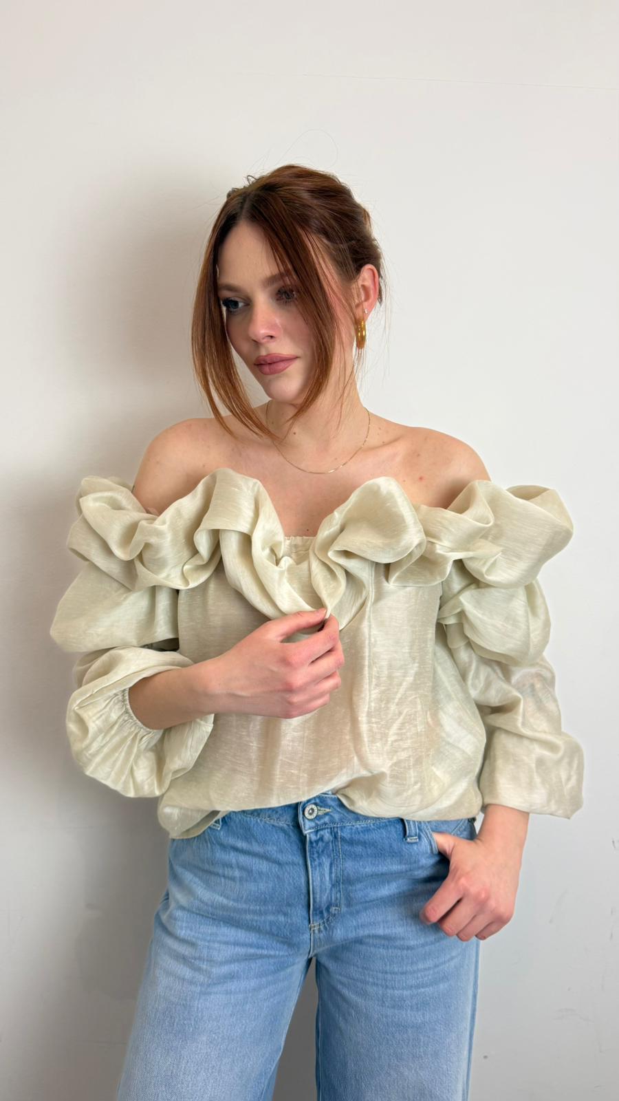 Blusa Con Maxi Volant - Souvenir cod. M39F1360 main:sha1=445a488ffd9ae51ef64d1ba1c6fa1b35db884088